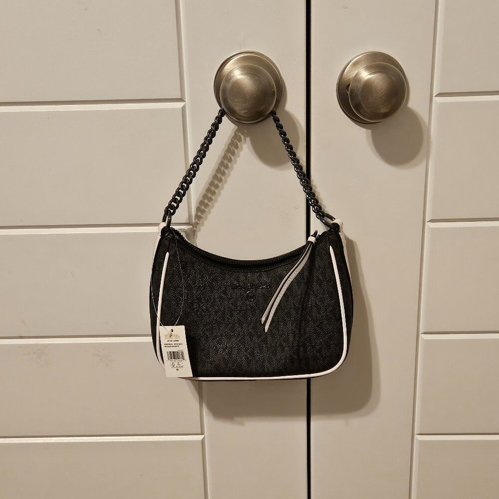 NWT Michael Kors Jet Set Black & Optic White Small Chain Pouchette